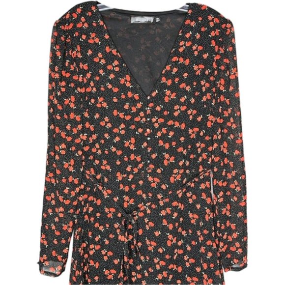Missguided Dotted Floral Mini Tea Dress - Black/Red - 8 - Picture 4 of 12